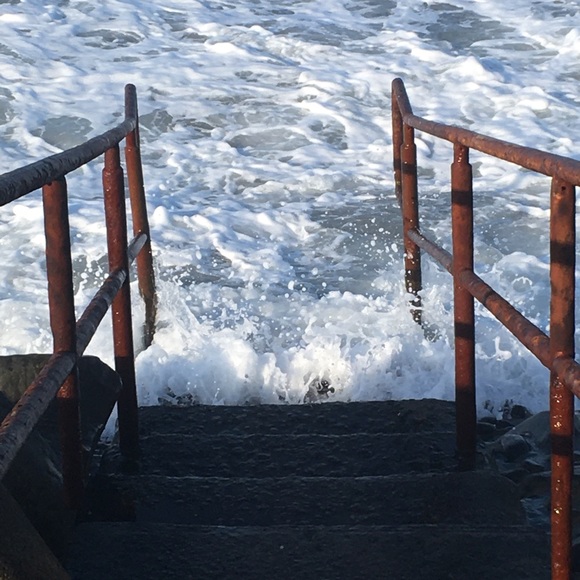 Meet your Posher ๐ด๐๐ป - Picture 16 of 16